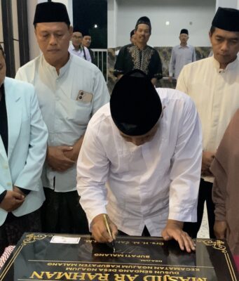 Masjid Ar Rahman Resmi Berdiri, Bupati Malang Ajak Masjid Jadi Pusat Pendidikan dan Karakter