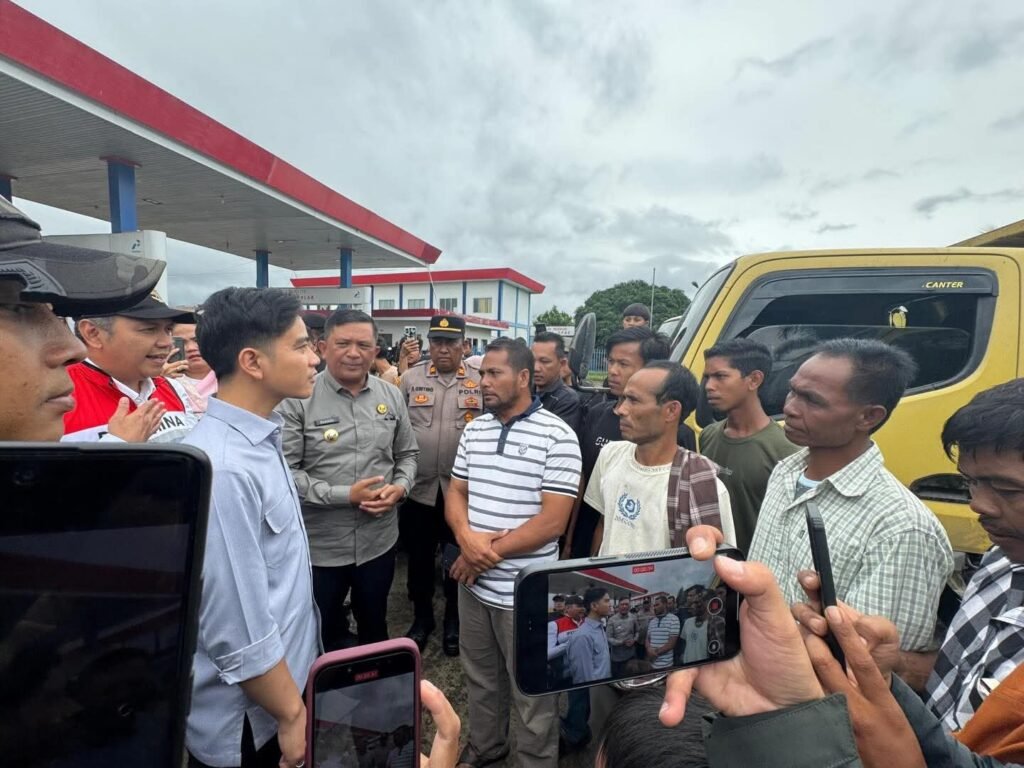 Wapres Gibran Tinjau SPBU Raklunung Gayo Lues, Pastikan Pasokan BBM Aman Pascabencana